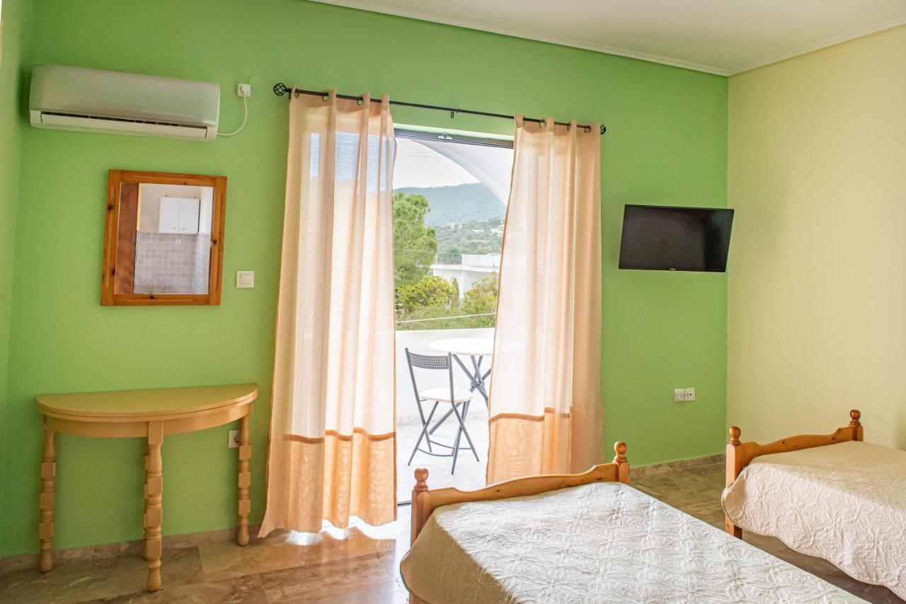Aristotelis Apartments Vathí Extérieur photo