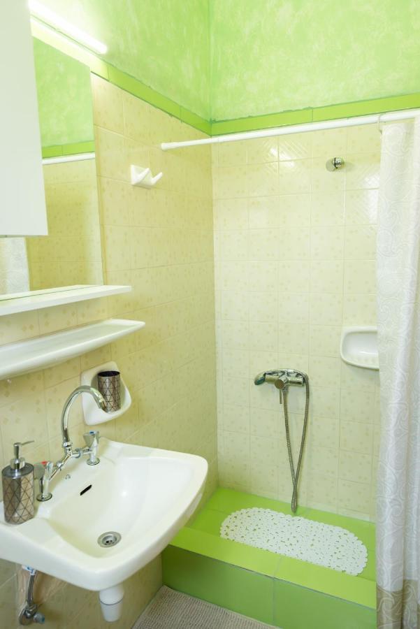Aristotelis Apartments Vathí Extérieur photo