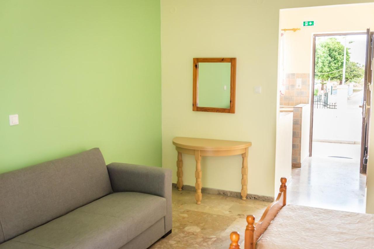 Aristotelis Apartments Vathí Extérieur photo