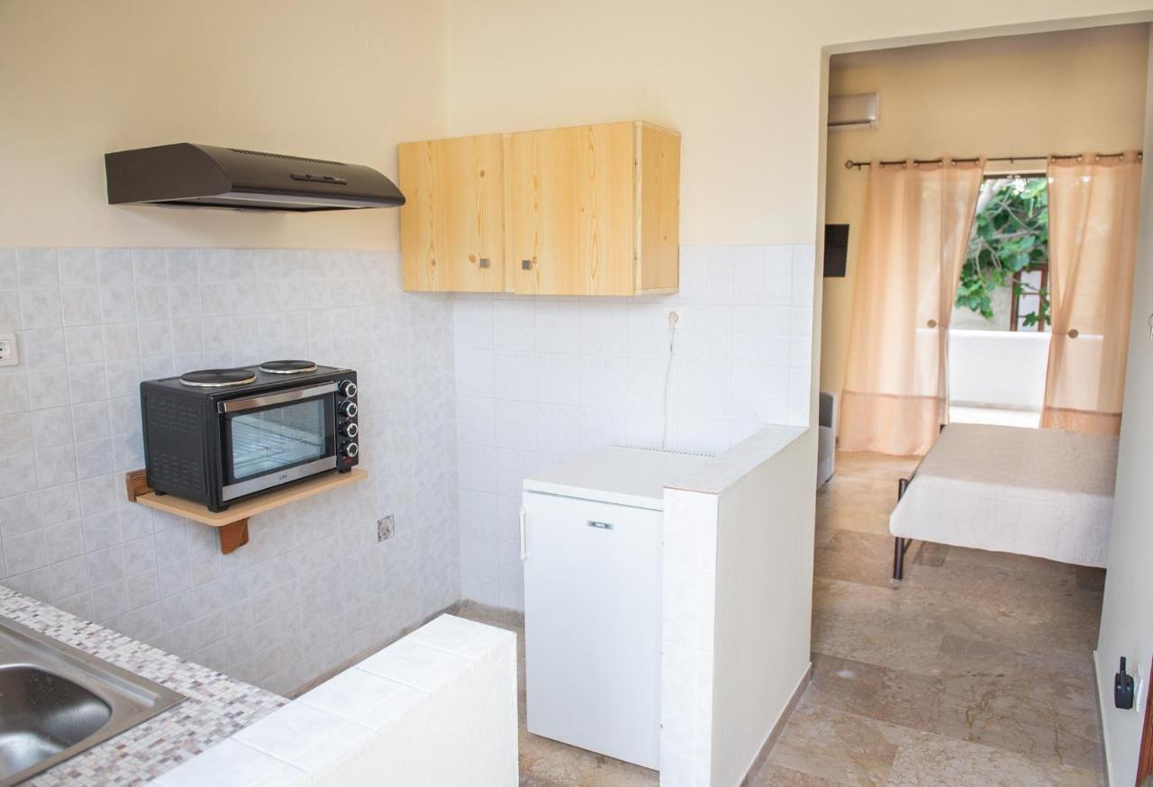 Aristotelis Apartments Vathí Extérieur photo